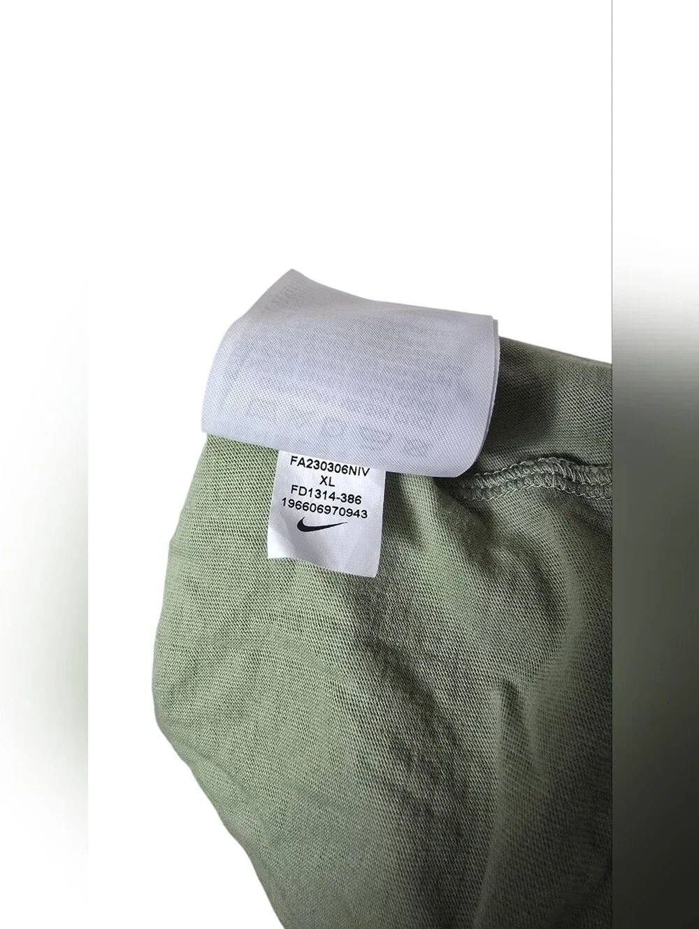 Nike shirt size